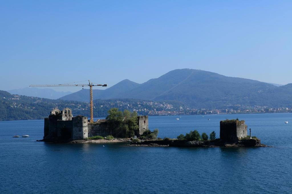 Casale Fe-Wo - Appartamenti Con Vista Lago Cannero Riviera Exterior photo