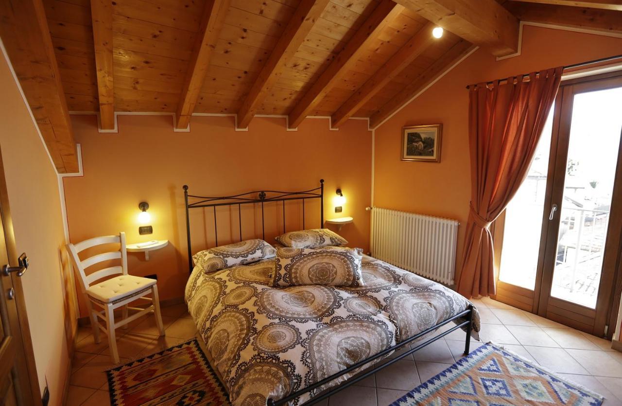 Casale Fe-Wo - Appartamenti Con Vista Lago Cannero Riviera Exterior photo